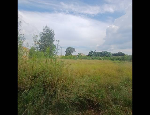 996M² VACANT LAND FOR SALE IN KOOKRUS